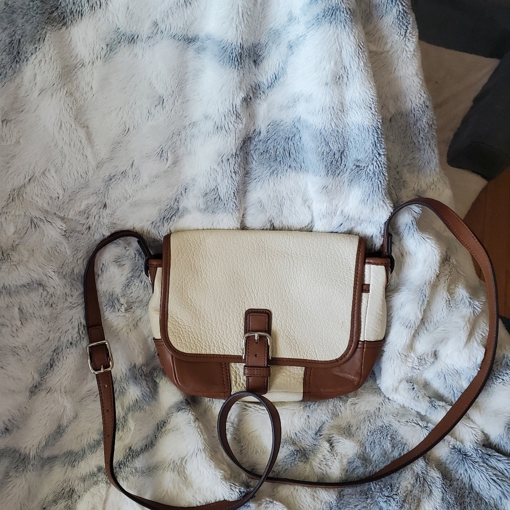 COACH  Hadley Luxe Grain Leather Field Crossbody